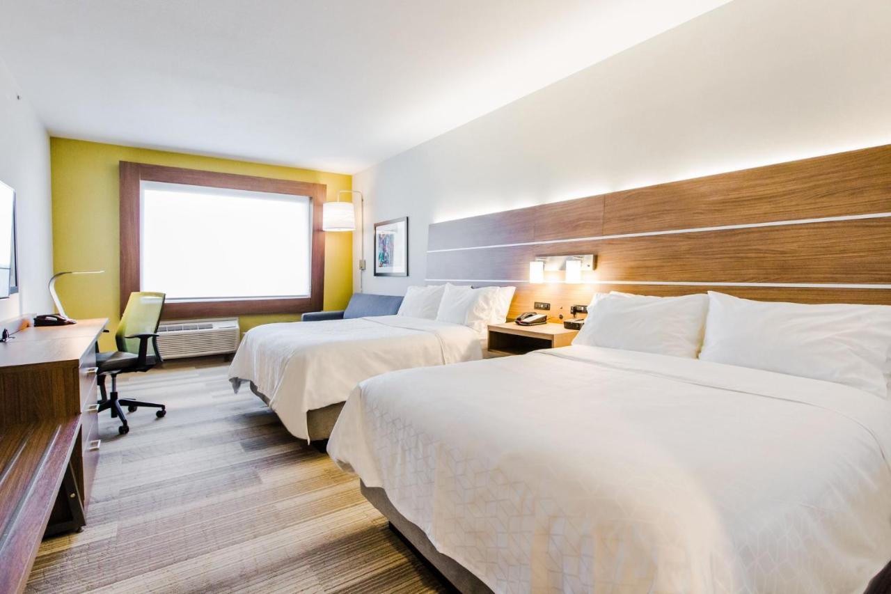 Holiday Inn Express & Suites - West Edmonton-Mall Area By Ihg Экстерьер фото