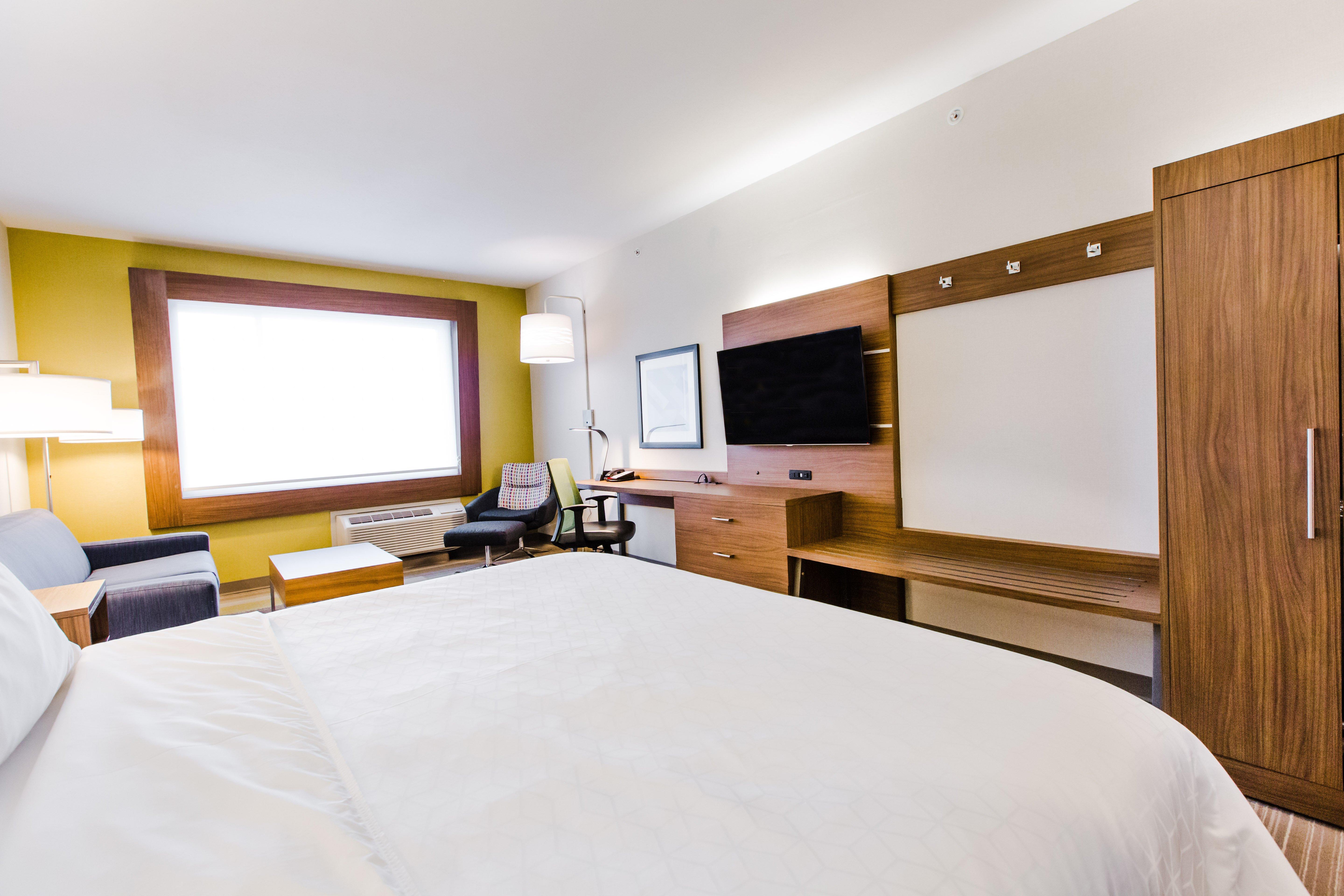 Holiday Inn Express & Suites - West Edmonton-Mall Area By Ihg Экстерьер фото