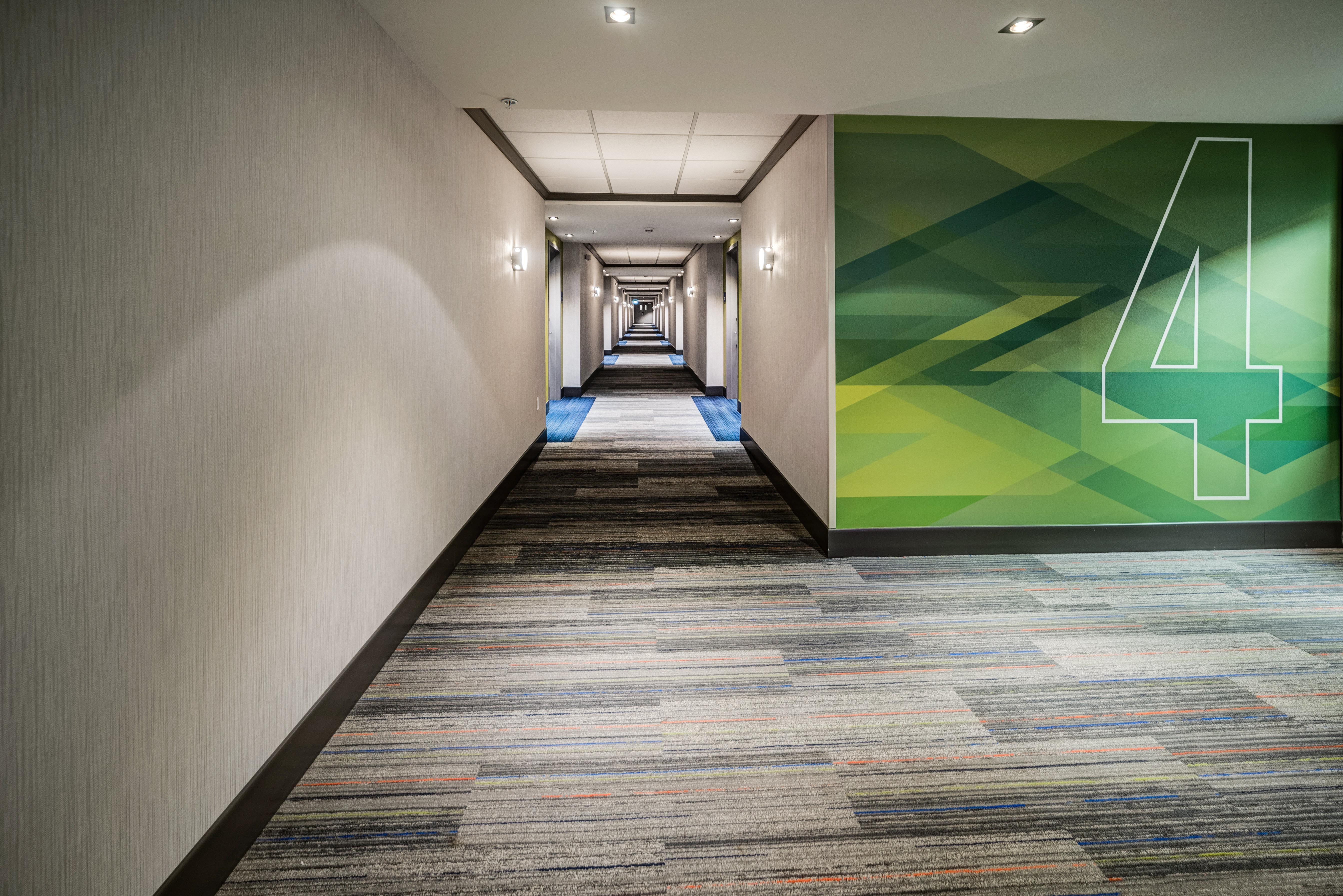 Holiday Inn Express & Suites - West Edmonton-Mall Area By Ihg Экстерьер фото